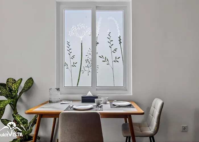 Casa Kirala By Bukit Vista Гостевой дом 4*